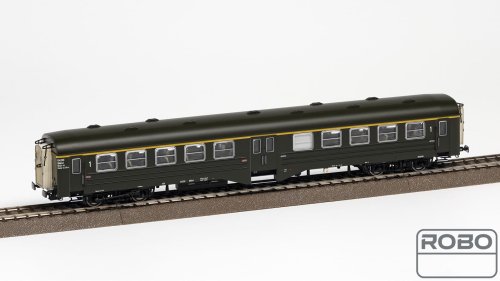 Przejdź do produktu Robo 351020 H0 - Wagon osobowy typu 102Aa, Ryflak, 1 kl, PKP, Lębork, DOKP Gdynia, ep.III