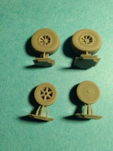 Fly ARTA011 - 1:72 F7F Tigercat Set Wheels with Tread Loaded 3D Print