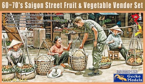 Przejdź do produktu Gecko Models 35GM0123 - 1:35 60’ 70’s Saigon Street Fruit & Vegetable Vendor Set
