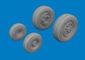 672429_F-35C wheels_.jpg