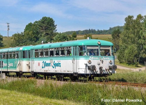 Przejdź do produktu Przedsprzedaż Piko 52149 H0 - Wagon silnikowy BR 798 z wagonem sterowniczym, Ulmer Spatz, DB AG, ep.V