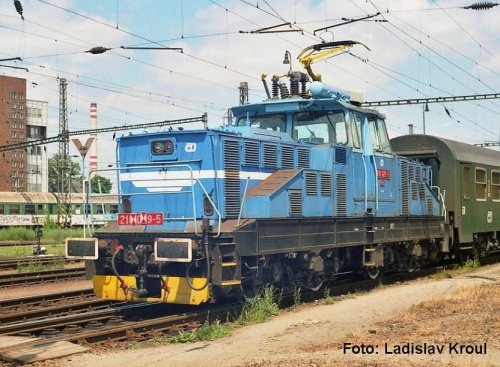 Przejdź do produktu Przedsprzedaż Piko 21085 H0 - Lokomotywa elektryczna BR 210, CD, ep.VI, DCC z dźwiękiem