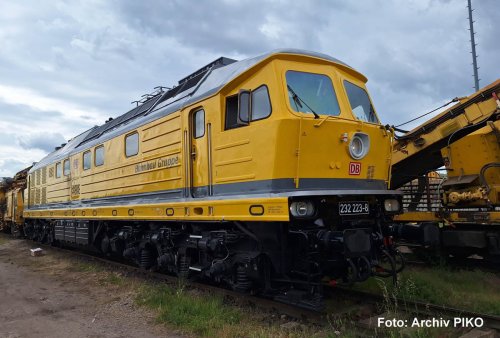 Przejdź do produktu Przedsprzedaż Piko 37589 G - Lokomotywa spalinowa BR 232, DB, ep.VI