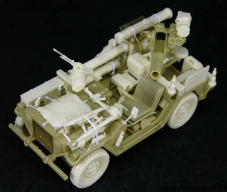 LF1142_1.jpg