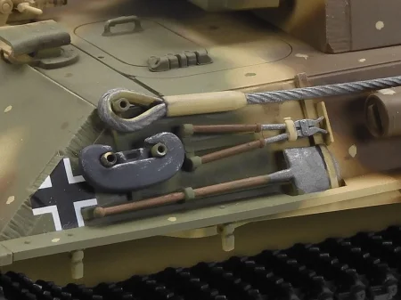 Tamiya-48219 (8).jpg