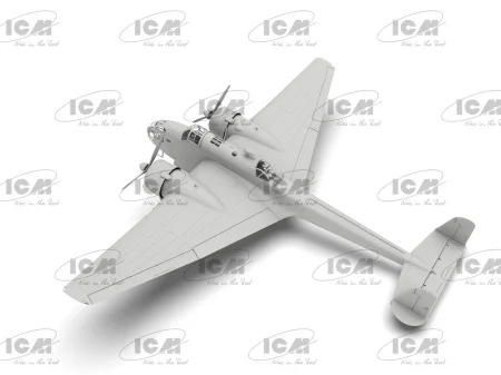 ICM-48353-HP-52-Hampden-British-Torpedo-Bomber (4).jpg