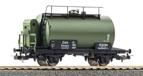 Przejdź do produktu Piko 27754 H0 - Wagon towarowy cysterna na banzynę CSD, ep.IV