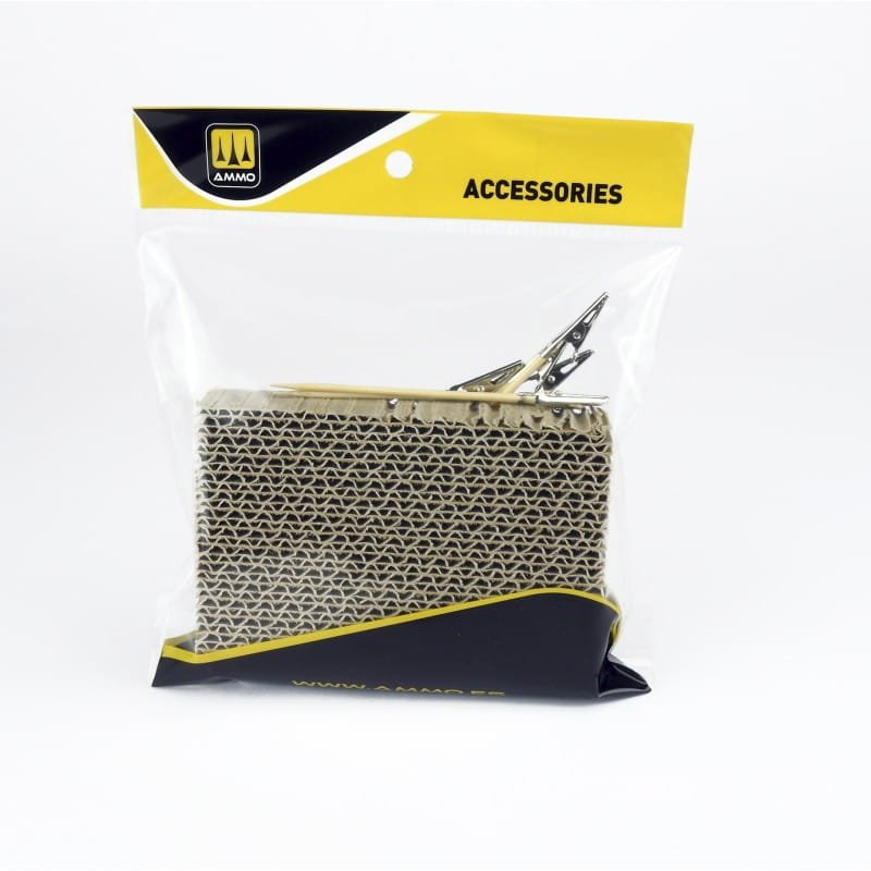 AmmoMig-8538-Podstawka-z-uchwytami-do-malowania (1).jpg