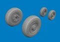 672449_F-14D wheels_.jpg