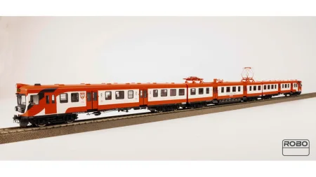 400730-en57-1061-wielkopolska-wersja-analogowa-z-oswietleniem-wnetrza.jpg