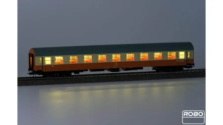 200111-staedteexpress-yb-70-bautzen-zestaw-8-wagonow-stacja-berlin-lichtenberg-nowa-plytka-oswietleniowa-robo-20.jpg