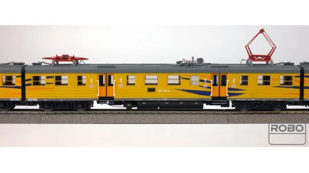410101-en71-016-polregio-tygrys-wersja-analogowa-z-oswietleniem-wnetrza (3).jpg