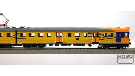 410101-en71-016-polregio-tygrys-wersja-analogowa-z-oswietleniem-wnetrza (1).jpg