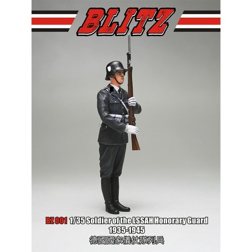 Przejdź do produktu Blitz / T-Model BZ001 - 1:35 Żołnierz warty honorowej LSSAH figurka żywiczna