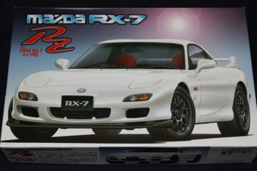 Przejdź do produktu FUJIMI 03513 - 1:24 Mazda FD3S New RX-7 Type RZ 2000