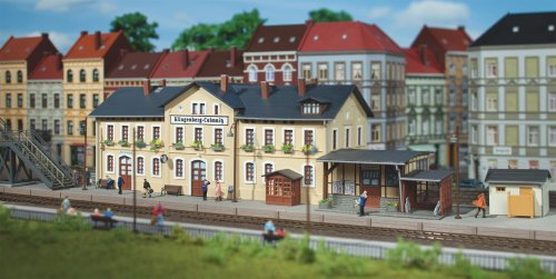 Przejdź do produktu AUHAGEN 11346 H0 - Dworzec Klingenberg-Colmnitz