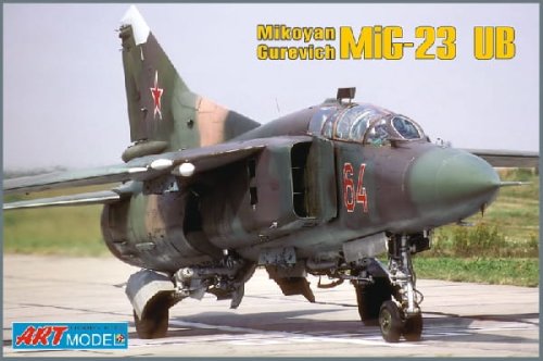 Przejdź do produktu ART MODEL 7210 - 1:72 MiG-23 UB
