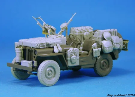 LF1233_5.jpg