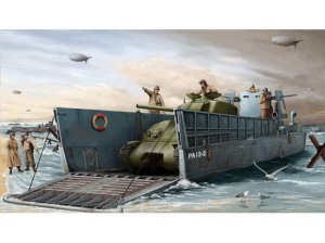 TRUMPETER 00347 - 1:35 WWII US Navy LCM