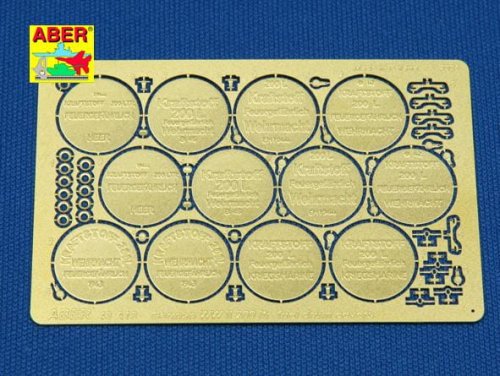 Przejdź do produktu ABER 48A18 - 1:48 German WWII 200 ltr. fuel drum covers