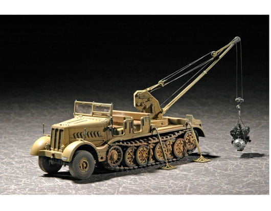 Przejdź do produktu TRUMPETER 07253 - 1:72 Drehkran 6 t auf Zugkraftwagen 18t (Sd.Kfz.9/1 early)