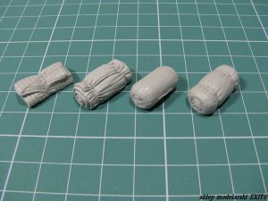 EUREKA XXL E-022 - 1:35 Zestaw uniwersalnych, współczesnych plandek i tobołków #1