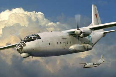 Przejdź do produktu AMODEL / SOVA 72141-01 - 1:72 Antonov An-8 NATO code CAMP - VSU TG-16