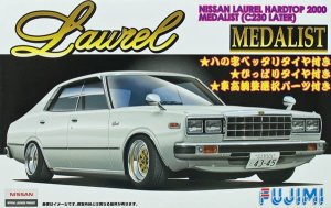 FUJIMI 038605 - 1:24 ID-169 Nissan Laurel 2000 Hard