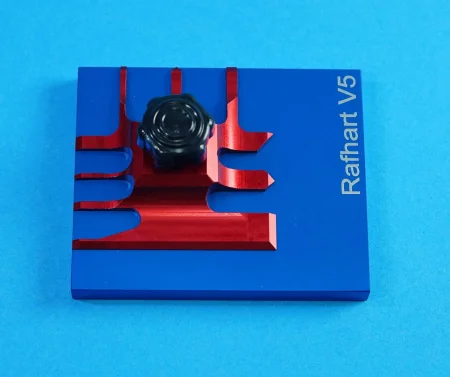 V520203.jpg