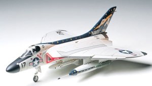TAMIYA 61055 - 1:48 F4D-1 Skyray