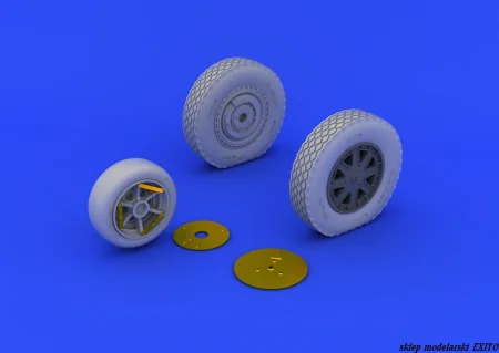648203_04.jpg