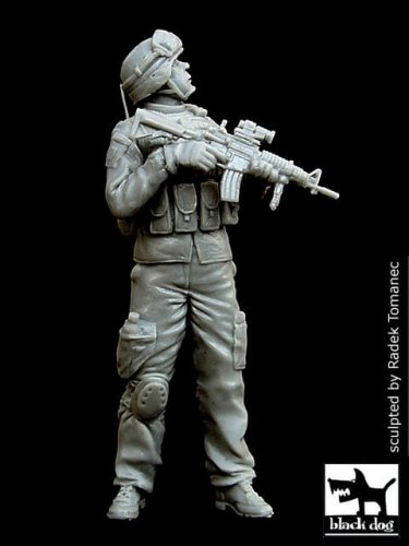 Przejdź do produktu BLACK DOG F35008 - 1:35 US soldier patrol in Iraq