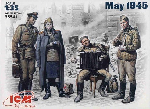 Przejdź do produktu ICM 35541 - 1:35 May 1945 , Soviet military men at rest - set of 4 figures