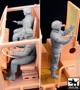 BLACK DOG F35054 - 1:35 US soldiers 3 fig. M 1070 Truck tractor
