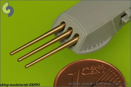 SM-700-038_3.jpg