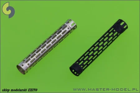 MM-001_3.jpg
