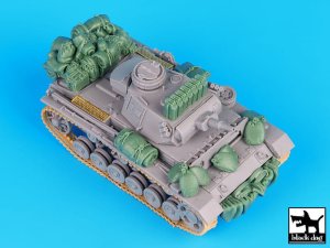 BLACK DOG T72037 - 1:72 German Pz.Kpw III Ausf.N DAK accessories set