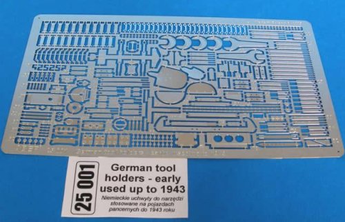 Przejdź do produktu ABER 25001 - 1:25 German tool holders - early used up to 1943