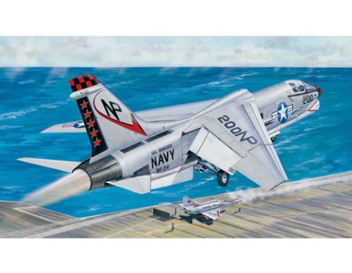 Przejdź do produktu TRUMPETER 02273 - 1:32 F-8J Crusader
