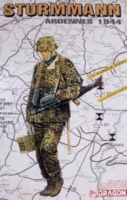 Przejdź do produktu DRAGON 1604 - 1:16 Sturmmann - Ardennes 1944