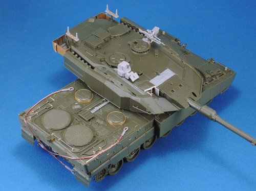Przejdź do produktu LEGEND LF1342 - 1:35 Leopard 2A4M CAN Detailing set (for Hobby Boss)