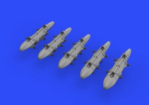 EDUARD 632103 - 1:32 TER racks
