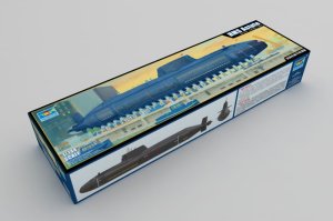 TRUMPETER 05909 - 1:144 HMS Astute