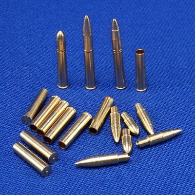 Przejdź do produktu RB MODEL 35P20 - 1:35 Amunicja 75mm M2/M3 & OQF Mk V