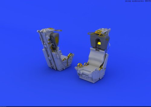Przejdź do produktu EDUARD 648139 - 1:48 F-4B ejection seats late