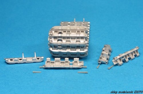 Przejdź do produktu MASTERCLUB MTL35006 - 1:35 Pz.Kpfw.VI Tiger Early - workable metal tracks