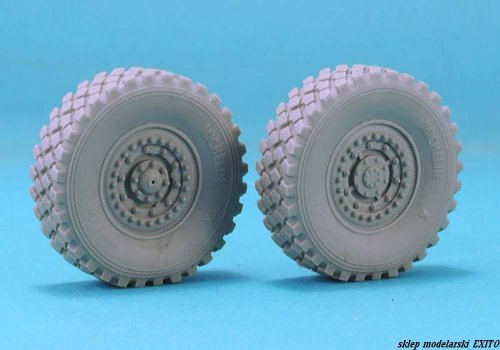 Przejdź do produktu LEGEND LF1287 - 1:35 Weighted 4x4 MRAP Wheel set (for Kinetic 61011)