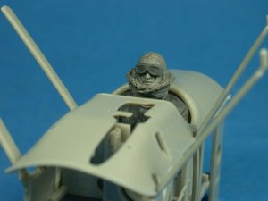 COPPER STATE MODELS CSM F32038 - 1:32 Seated RFC Pilot in Sidcot suit