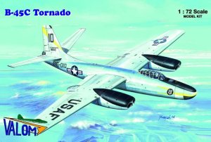 VALOM 72121 - 1:72 North American B-45C Tornado