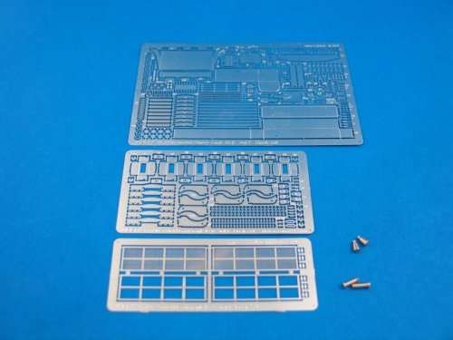 Przejdź do produktu ABER 35219 - 1:35 Soviet Heavy Tank IS-2 vol.1 - basic set